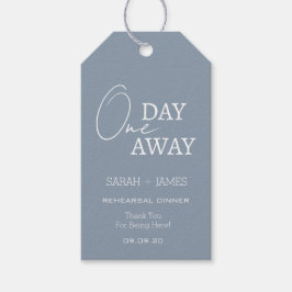 Etiquetas Para Regalos Clásico Dusty Azul a un día de la cena de ensayo