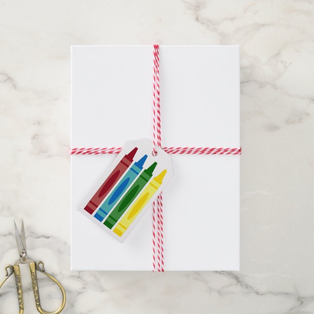 Etiquetas Para Regalos Crayones escolares personalizados (Con cuerda)