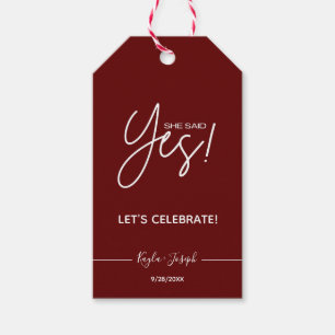 Etiquetas Para Regalos Ella dijo Sí Partida de compromiso Burgundy Gift E