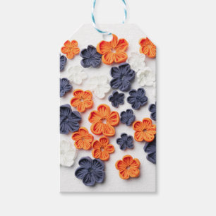 Etiquetas Para Regalos Flores de tela naranja azul cosidas a mano de prim