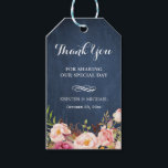 Etiquetas Para Regalos Flores Rústicas Boda Blue Chalkboard Gracias<br><div class="desc">Flores Rústicas Blue Chalkboard Wedding Favor De Gracias Etiqueta De Regalo. (1) Para una mayor personalización,  haga clic en el enlace "personalizar adicional" y utilice nuestra herramienta de diseño para modificar esta plantilla. (2) Si necesita ayuda o elementos coincidentes,  póngase en contacto conmigo.</div>