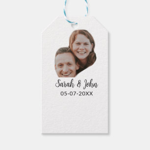 Etiquetas Para Regalos Foto de pareja con nombre y fecha de boda sencilla