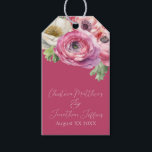 Etiquetas Para Regalos Ranunculus rosa color de agua romántico en Rubor<br><div class="desc">Estas etiquetas de regalo florales y románticas presentan un elegante fondo rosa rubor con acuarela blanca y flores de ranunculus rosadas. En la parte superior hay un delicado ramo de ranunculus y vegetación. Los nombres de las muestras de una pareja recién casada y la fecha del boda se imprimen en...</div>