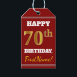 Etiquetas Para Regalos Red, Faux Gold 70th Birthday   Nombre personalizad<br><div class="desc">El diseño de esta etiqueta de regalo de cumpleaños incluye un mensaje como "¡FELIZ 70 cumpleaños, FirstName!", donde el nombre se puede personalizar, y donde el número "70" tiene un aspecto de color falso/imitación dorado. El frente también presenta un fondo de color rojo. En la parte posterior aparece una línea...</div>