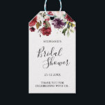 Etiquetas Para Regalos Romántico Aquarela Rosa Roja Floral<br><div class="desc">Elegante y moderno tag de regalo de desayuno nupcial floral de aquarela romántica que presenta un ramo de rosas de color burdeos / marsala, rosa pálido, púrpura, durazno con follaje a juego. Perfecto para una boda de otoño / mediados de verano. Por favor, busque más diseños y variaciones coincidentes en...</div>