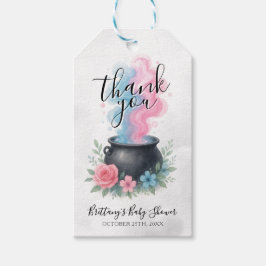 Etiquetas Para Regalos Un bebé está preparando un caldero de Halloween