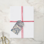 Etiquetas Para Regalos Vintage Christmas, Snowscape con Winter Village<br><div class="desc">Etiquetas de regalo de Navidad fáciles de personalizar para crear un mensaje personalizado. Ilustracion Vintage Victorian Era Feliz Navidad navideña diseño de temporada de invierno con un pueblo nevado. Un río helado recorre el bosque, los árboles están cubiertos de nieve y el hielo y las montañas están a lo lejos....</div>