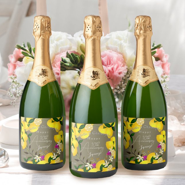 Etiquetas Para Vinos Espumosos Apretar limón  (10th Wedding Anniversary Lemon Squeeze Sparkling Wine Label)