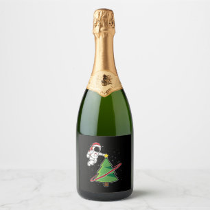 Etiquetas Para Vinos Espumosos Astronauta decora un árbol de Navidad en el espaci