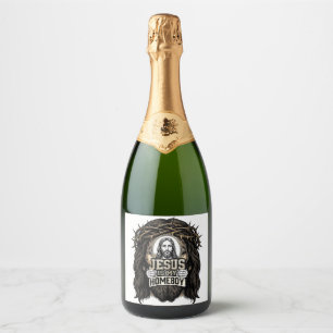 Etiquetas Para Vinos Espumosos Diseño de vector de santa faz coronada grabada vin