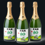 Etiquetas Para Vinos Espumosos Fiesta de golf 80th Birthday<br><div class="desc">Fiesta de golf 80th Birthday Wine Label para entrenador,  instructor,  profesor,  amigo,  mamá,  papá,  novia/novio,  compañero de trabajo,  anfitriona,  vecino,  él/ella,  parejas,  abuelos,  jefe,  niños,  mejor amigo,  familia,  suegros,  equipo, </div>