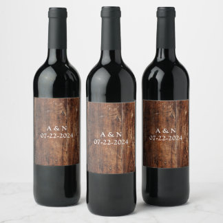 Etiquetas rústicas antiguas de botellas de madera