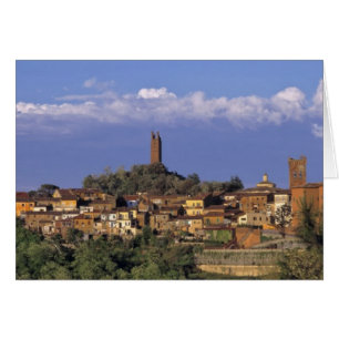Europa, Italia, San Miniato. Bajo un amplio,