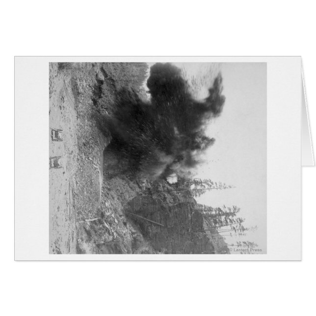 Explosión a un lado de la montaña durante (Anverso (Horizontal))