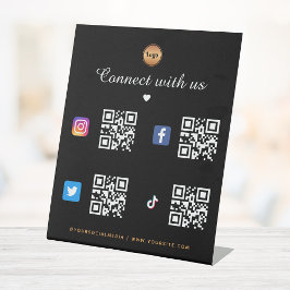 Expositor En L 4 Social Media Qr Code Gold Logo TikTok Facebook