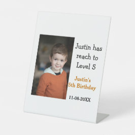 Expositor En L 5.º juego de cumpleaños sobre el nombre de la foto