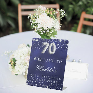 Expositor En L 70.º fiesta de bienvenida con estrellas azules de