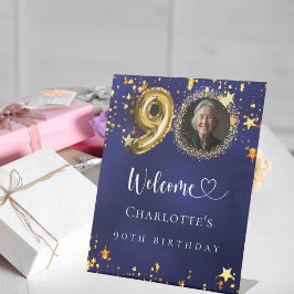 Expositor En L 90.º cumpleaños estrellas de oro azules foto bienv