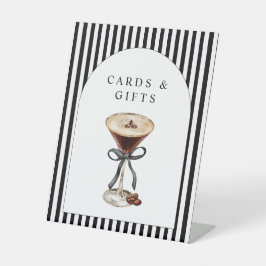 Expositor En L A Tini On is on the Way Baby Shower