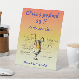 Expositor En L Aperitivos de la fiesta de cumpleaños de Pina Cola