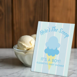 Expositor En L Aquí Está la Cucharada de Helado Cumpleaños de Ver