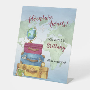 Expositor En L Aventura espera maletas hasta despedida Fiesta en