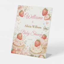 Baby Shower Caprichoso de Fresa