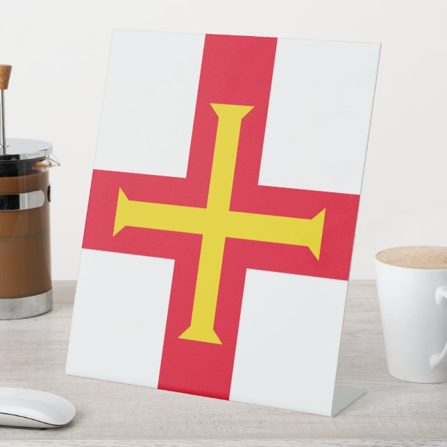 Expositor En L Bandera de Guernsey (In Situ)
