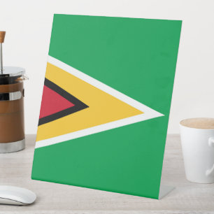 Expositor En L Bandera de Guyana