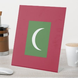 Expositor En L Bandera de Maldivas