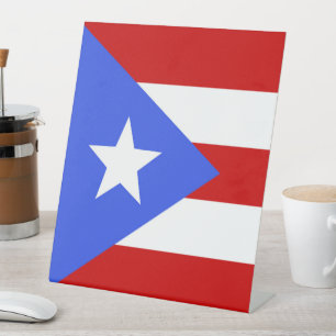 Expositor En L Bandera de Puerto Rico
