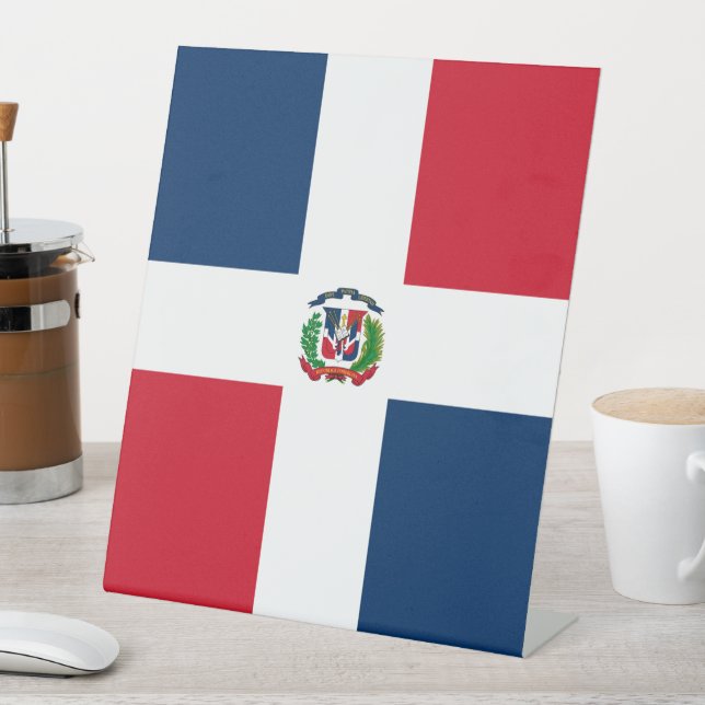Expositor En L Bandera de República Dominicana (In Situ)