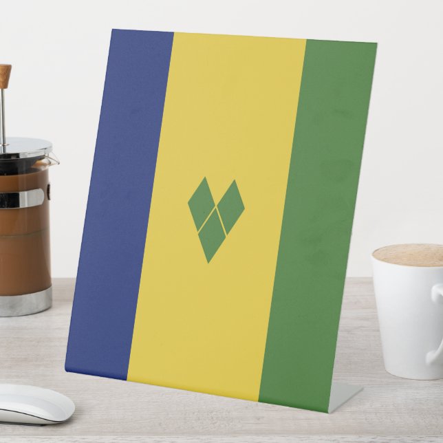 Expositor En L Bandera de San Vicente y las Granadinas (In Situ)