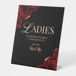 Expositor En L Baño de Damas Negro y Burdeos