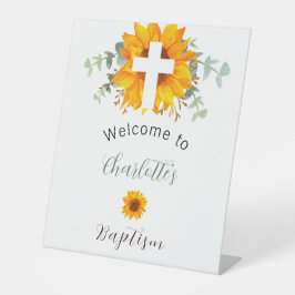 Expositor En L Baptismo girasoles eucalipto cruz bienvenida