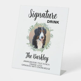 Expositor En L Bebida emblemática de la boda Foto del perro