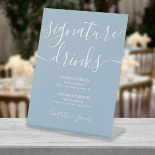 Expositor En L Bebidas Con Firma De Boda Con Letra Azul Polvorien