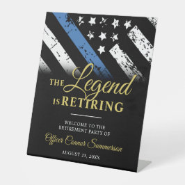 Expositor En L Bienvenida a Fiesta de Jubilación delgado de la Lí