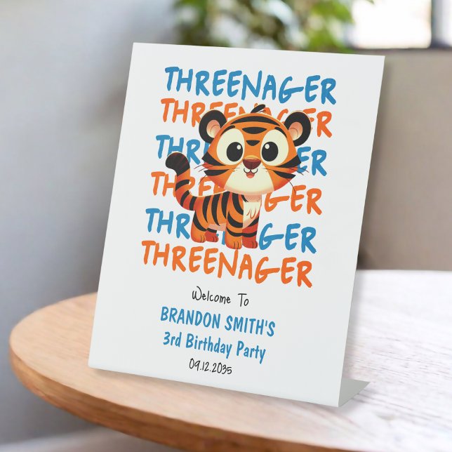 Expositor En L Bienvenida al niño del tercer cumpleaños de Tiger  (Tiger Threenager Boy 3rd Birthday Party Welcome Pedestal Sign
)
