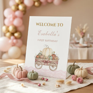 Expositor En L Bienvenida al Primer Cumpleaños de Calabaza con En