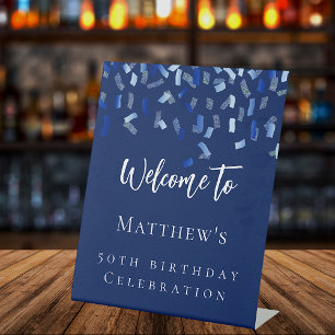 Expositor En L Bienvenida de la fiesta de cumpleaños de la marina