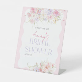 Expositor En L Bienvenida de Novias Modernas Florales en el Jardí