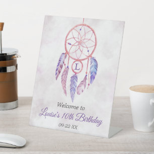 Expositor En L Bienvenidos a la fiesta de cumpleaños de Dreamcatc
