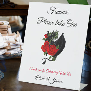 Expositor En L Black Dragon Red Roses Fantasy