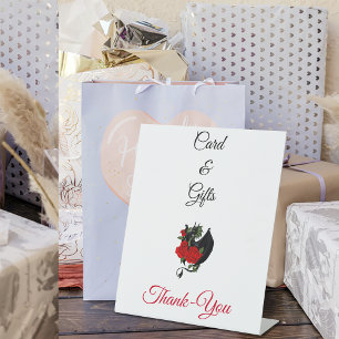 Expositor En L Black Dragon Red Roses Fantasy