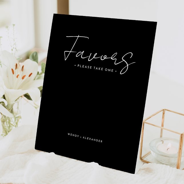 Expositor En L Black Modern Script Wedding Favors (Subido por el creador)