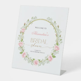 Expositor En L Blushing Romance: Pink Roses & Baby’s Breathe