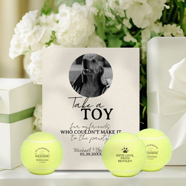 Expositor En L Boda de fotografía de perro Tennis Ball Favor (Give guests a fun, tennis ball favor to take home to their pets with this Dog Wedding Favor Sign!)