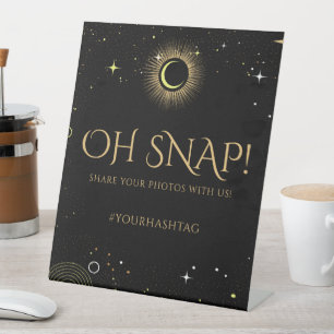 Expositor En L Boda de hashtag negro celestial místico Oh Snap