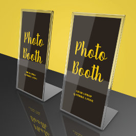 Expositor En L Boda del tema oscuro